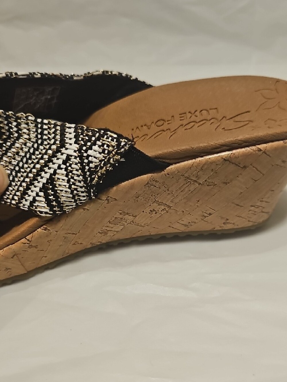 Skechers Black & White Woven Crisscross Slide Sandals - Picture 5 of 6